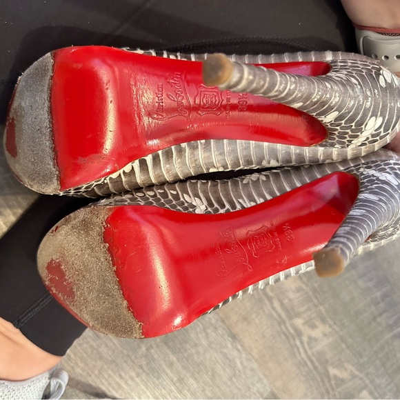 Authentic Christian Louboutin Python - Picture 8 of 12